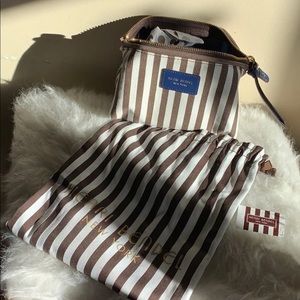 NWT Henri Bendel cosmetic bag